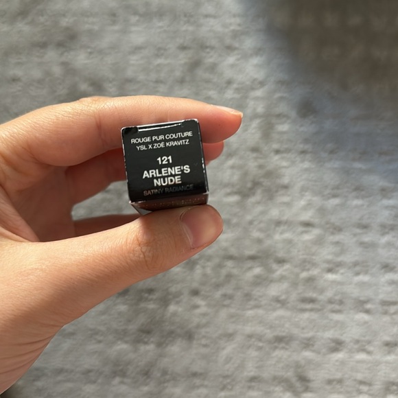 YSL Zoe Kravitz Lipstick Satiny Radiance - Picture 2 of 2